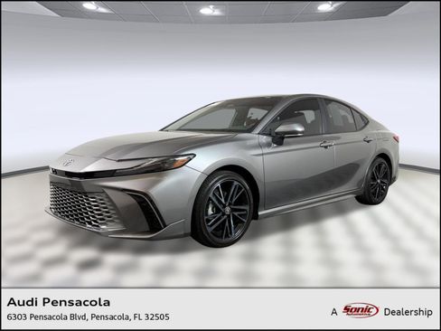 Used 2026 Toyota Camry XSE FWD image 1