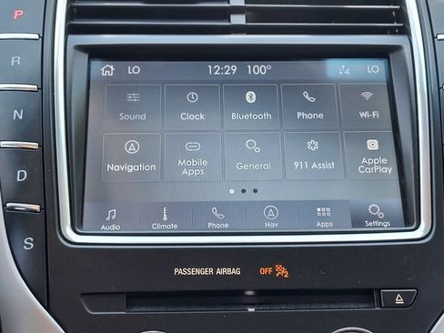 Used 2020 Lincoln Nautilus Reserve w/ Equipment Group 201A AWD/4WD image 14