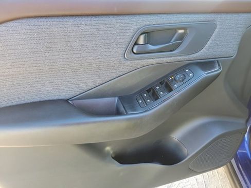 Used 2023 Nissan Rogue S image 20