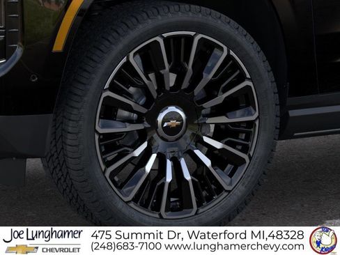 New 2026 Chevrolet Tahoe High Country AWD/4WD image 9