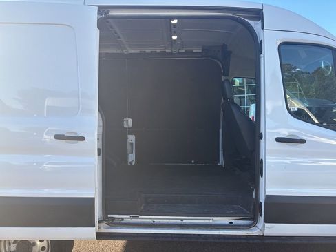 Used 2023 Ford Transit 250 Medium Roof AWD w/ Load Area Protection Package image 21