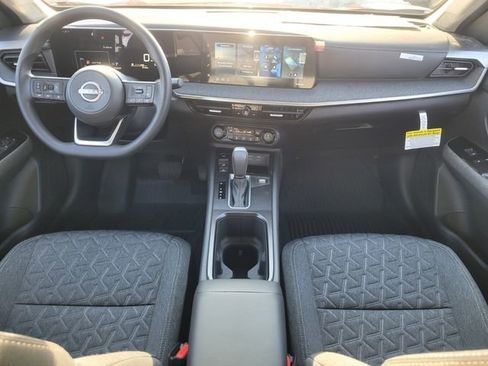 New 2026 Nissan Kicks SV w/ Cold Weather Package FWD image 9