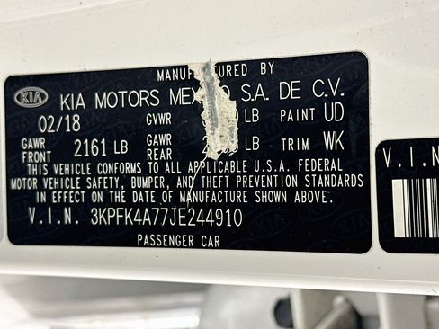 Used 2018 Kia Forte LX FWD image 12