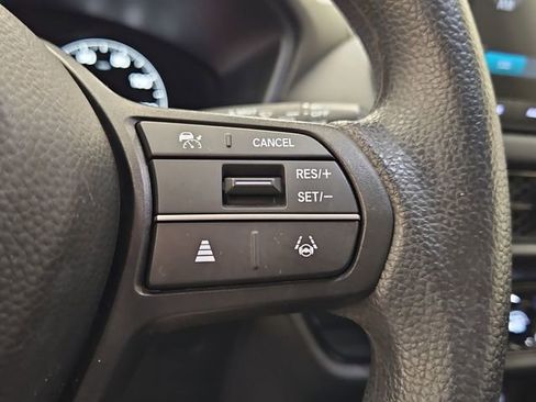 Used 2024 Honda HR-V LX image 22