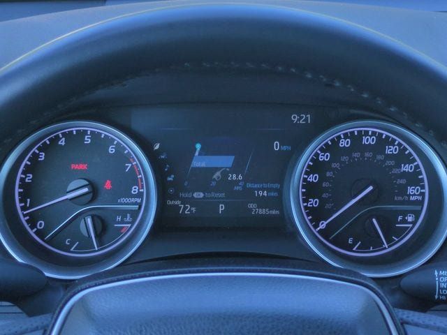 Used 2022 Toyota Camry XLE FWD image 25