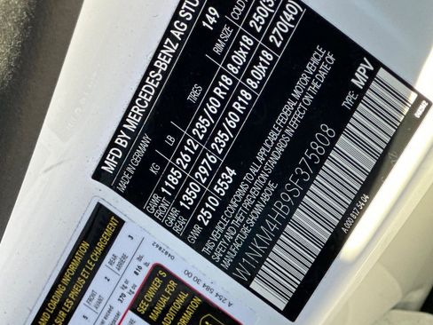 Certified 2025 Mercedes-Benz GLC 300 4MATIC image 35