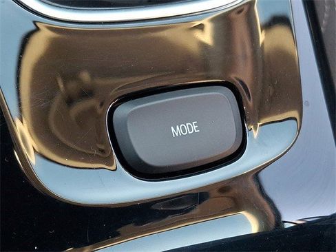 Certified 2023 Buick Envision Avenir image 23