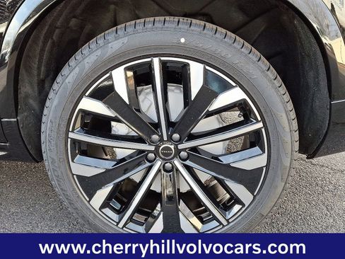 New 2026 Volvo XC90 B6 Plus w/ Protection Package Premier image 6