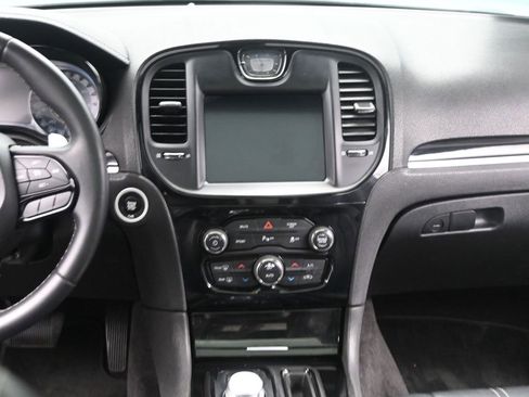 Used 2017 Chrysler 300 S w/ 300S Premium Group image 25