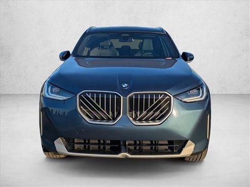 Certified 2025 BMW X3 xDrive30i w/ Convenience Package image 2