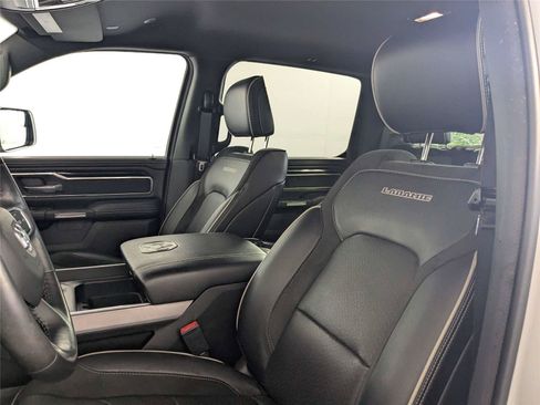 Used 2022 RAM 1500 Laramie AWD/4WD image 10