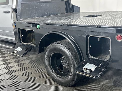 Used 2023 RAM 3500 Tradesman image 22