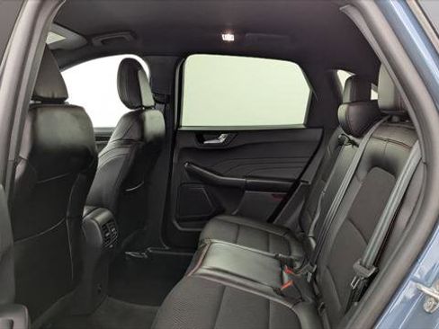 Used 2025 Ford Escape ST-Line Select image 16