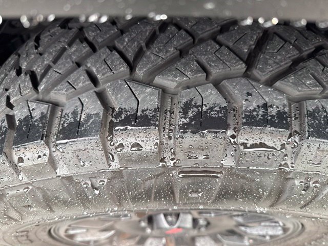 Used 2025 Toyota 4Runner TRD Off-Road AWD/4WD image 4