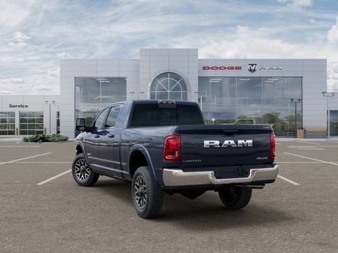 New 2025 RAM 2500 Limited AWD/4WD image 3