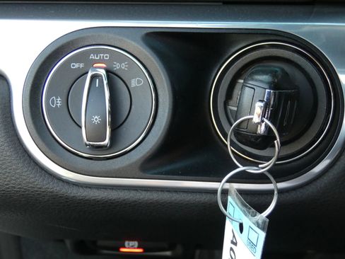 Used 2017 Porsche 718 Boxster S image 55