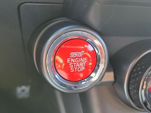 Used 2025 Subaru BRZ Limited w/ Popular Package 2 image 29