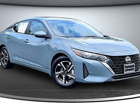 Used 2025 Nissan Sentra SV w/ All-Weather Package FWD image 1