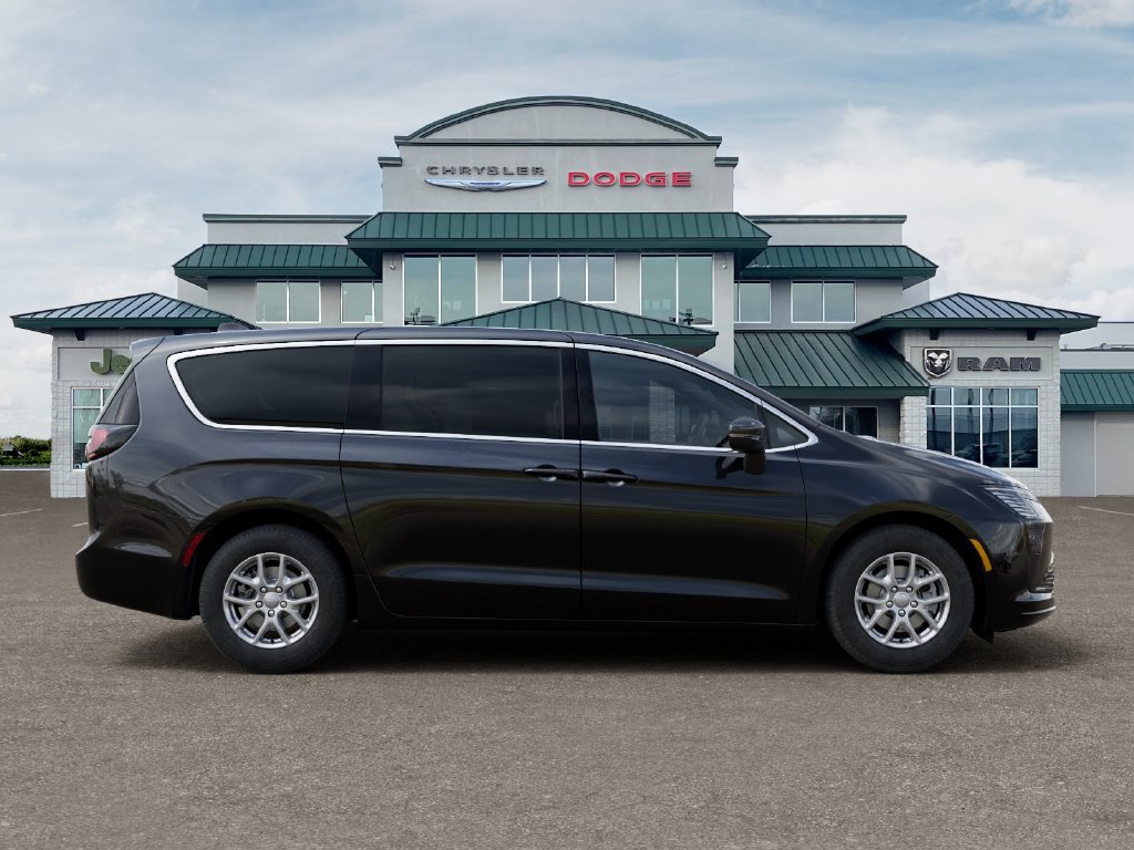 New 2027 Chrysler Pacifica Select FWD image 22