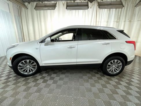 Used 2017 Cadillac XT5 Luxury w/ Driver Awareness Package image 22