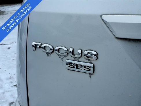 Used 2007 Ford Focus ZX5 Hatchback image 11