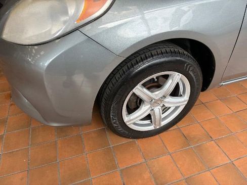 Used 2013 Nissan Versa S Plus image 7