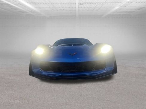 Used 2016 Chevrolet Corvette Z06 w/ Z07 Performance Package RWD image 2