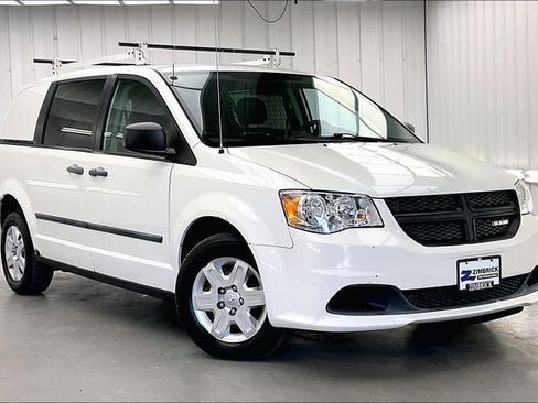 Used 2012 RAM C/V FWD image 1