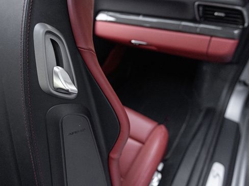 Certified 2014 Porsche 911 Turbo S AWD/4WD image 38