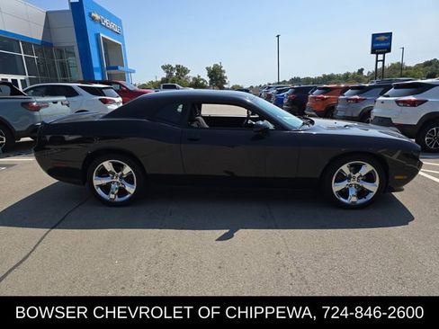 Used 2014 Dodge Challenger R/T w/ Electronics Convenience Group image 6