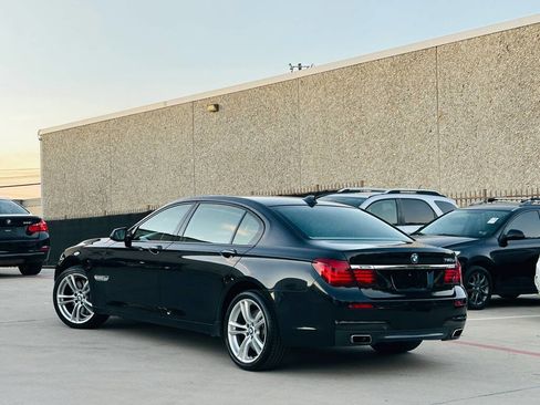 Used 2014 BMW 750Li w/ M-Sport Package image 7