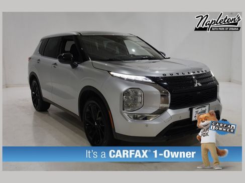 Used 2022 Mitsubishi Outlander SE image 1