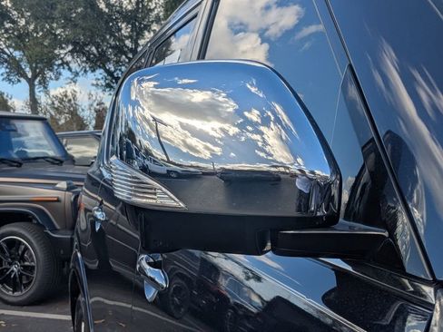 Used 2023 Nissan Armada Platinum w/ Cargo Package image 27