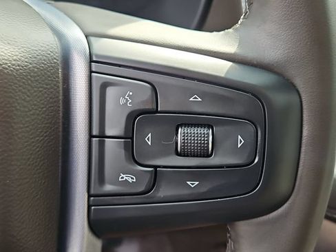 Used 2023 GMC Yukon SLT w/ SLT Premium Package AWD/4WD image 23