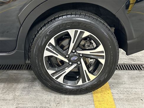 Certified 2024 Subaru Crosstrek 2.0i Premium image 11