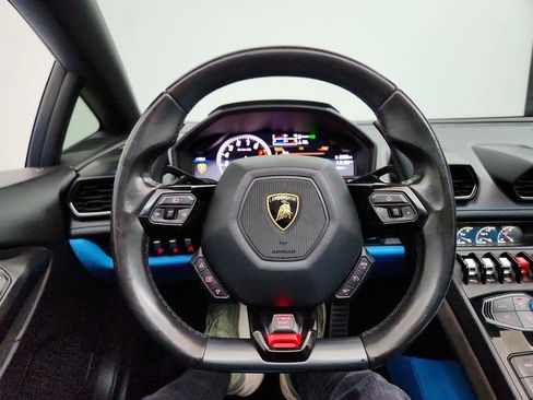 Used 2017 Lamborghini Huracan LP 610-4 image 15