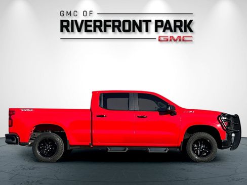 Used 2021 Chevrolet Silverado 1500 LT Trail Boss image 2