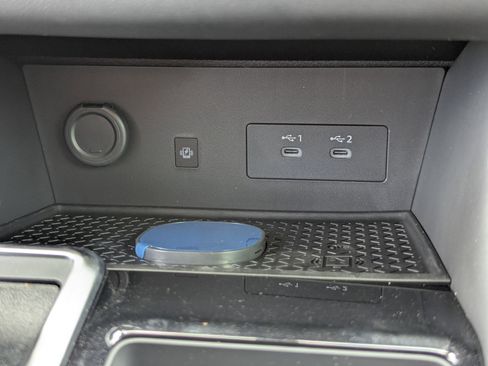 New 2026 Nissan Pathfinder SL FWD image 29