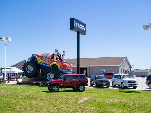 Used 2014 Chevrolet Tahoe LS image 13