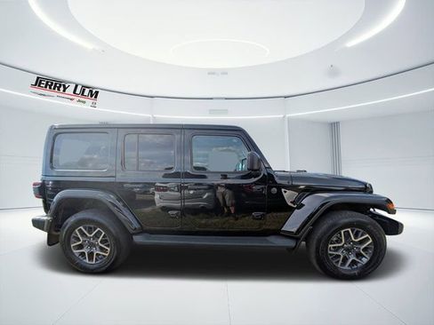 New 2025 Jeep Wrangler Unlimited Sahara AWD/4WD image 2