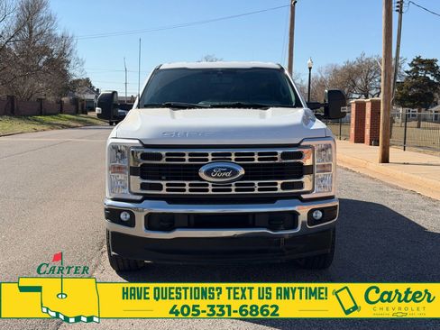 Used 2023 Ford F250 XLT w/ FX4 Off-Road Package image 48