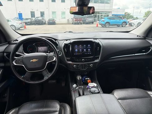 Used 2020 Chevrolet Traverse Premier w/ Redline Edition AWD/4WD image 5