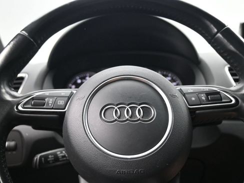 Used 2018 Audi Q3 2.0T Premium Plus w/ Premium Plus Package AWD/4WD image 13