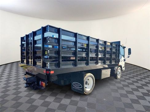 New 2024 Chevrolet Low Cab Forward image 4