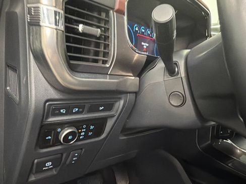 Used 2023 Ford F150 Lariat w/ Equipment Group 502A High AWD/4WD image 31