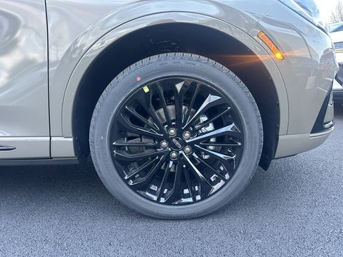 New 2026 Lincoln Corsair Premiere image 8