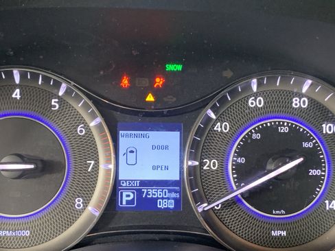 Used 2018 INFINITI QX80 2WD w/ Driver Assistance Package image 24