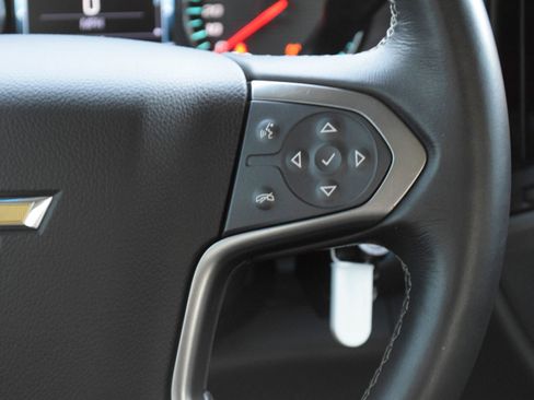 Used 2018 Chevrolet Silverado 1500 LT w/ All Star Edition AWD/4WD image 10