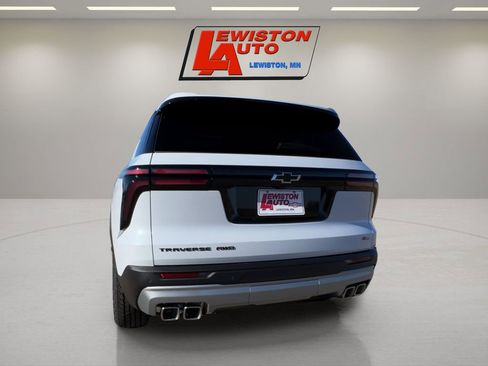 New 2026 Chevrolet Traverse Z71 w/ Driver Confidence Package image 4