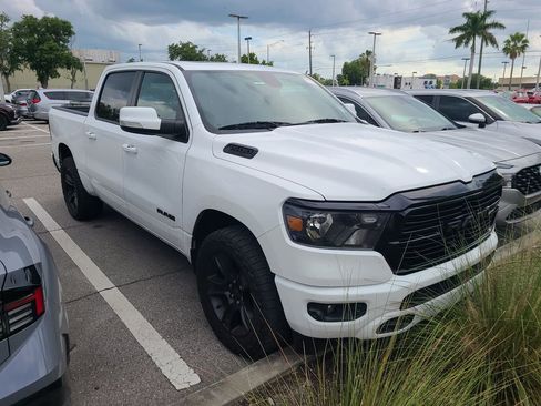 Used 2020 RAM 1500 Big Horn AWD/4WD image 3
